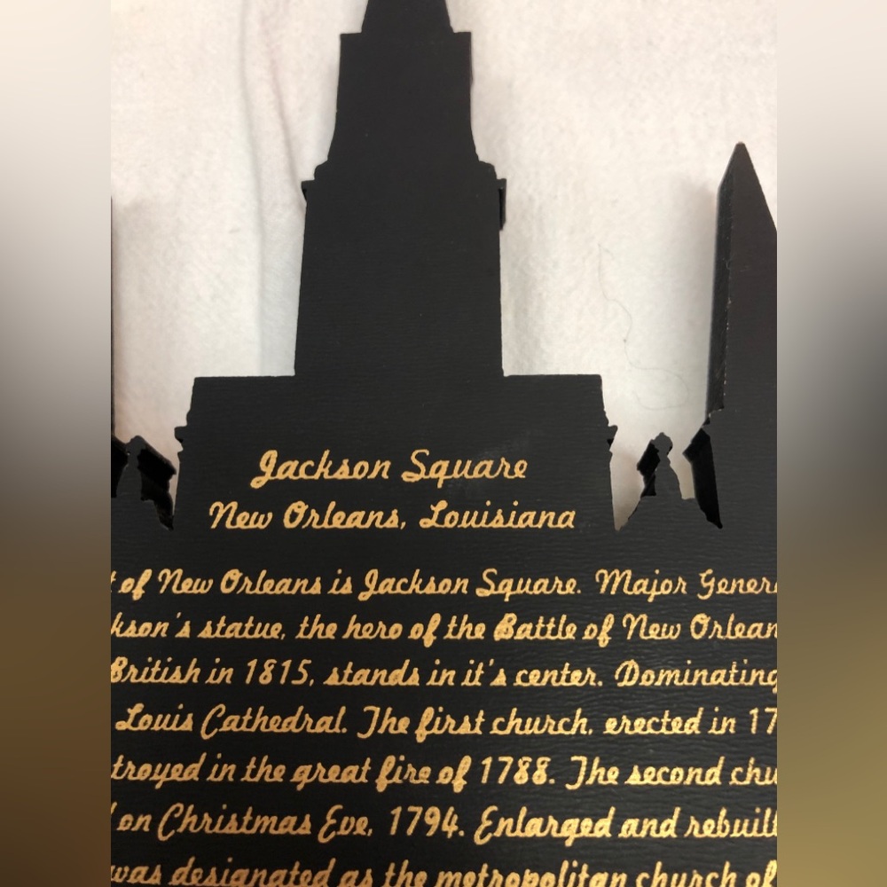 New Orleans, LA., Jackson Square, St. Louis Cathedral Minor Basilica . Souvenir - Picture 4 of 12